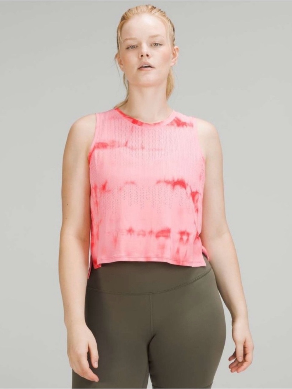 Lululemon Train to Be Tank Top
Rain Stripe Marble Dye Raspberry Cream